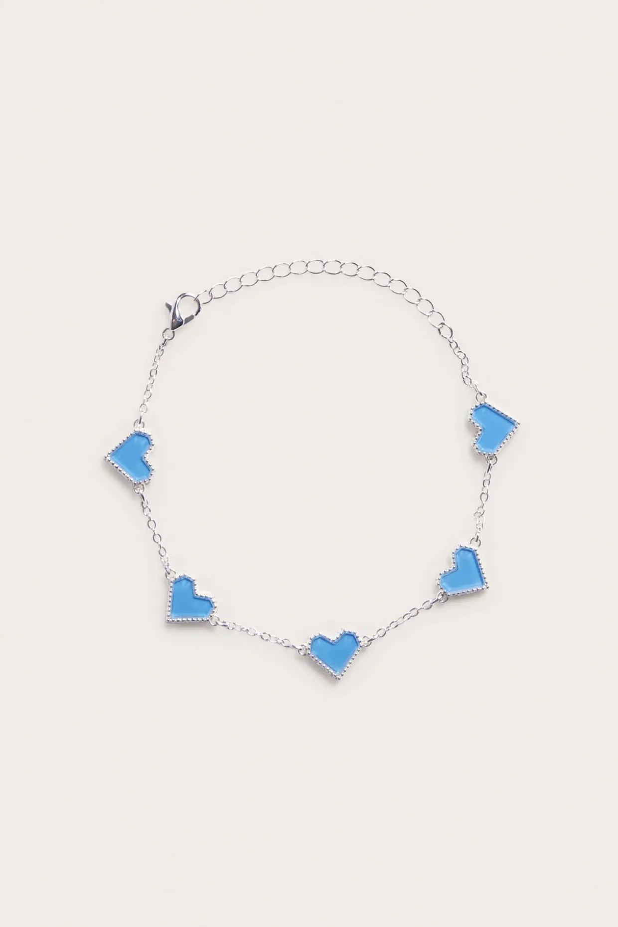 Armband med hjärtan