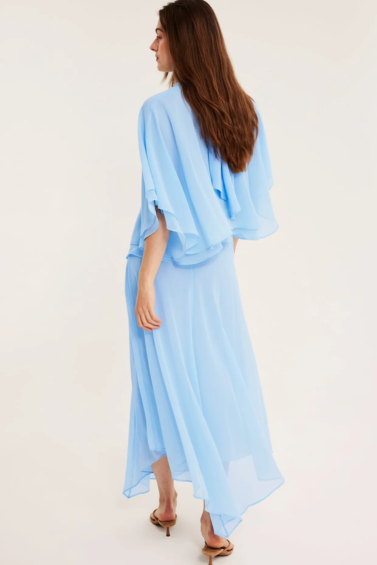 Asymmetrisk kjol i chiffong