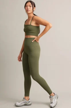 Asymmetrisk sport-topp