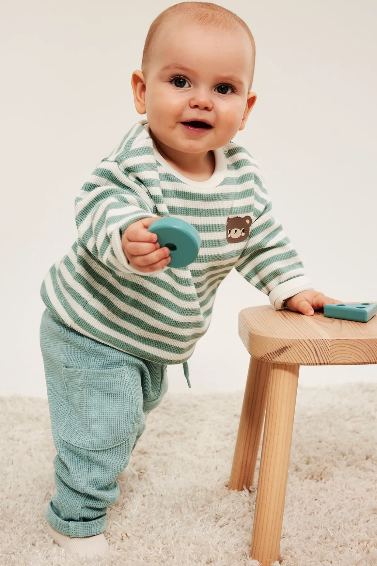 Babybyxor med våffelstruktur