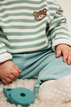 Babybyxor med våffelstruktur
