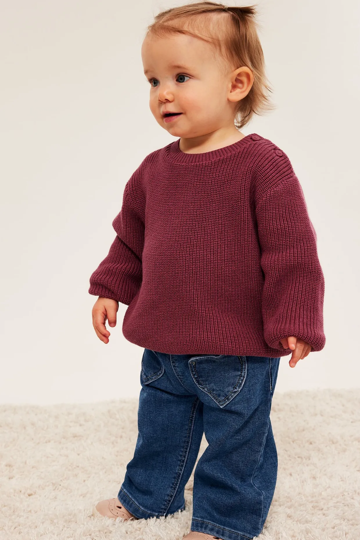 Babyjeans med hjärtformade fickor