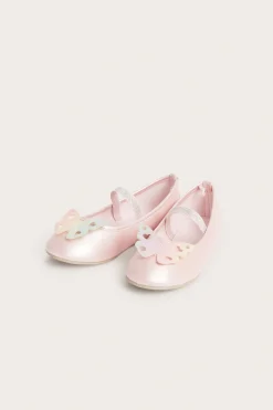 Ballerinaskor med fjärilar