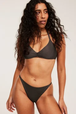 Bikinitanga brazilian