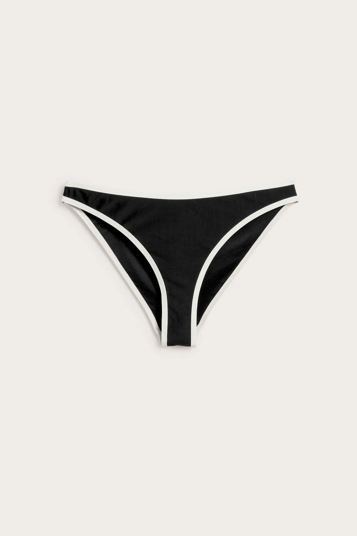 Bikinitrosa brazilian