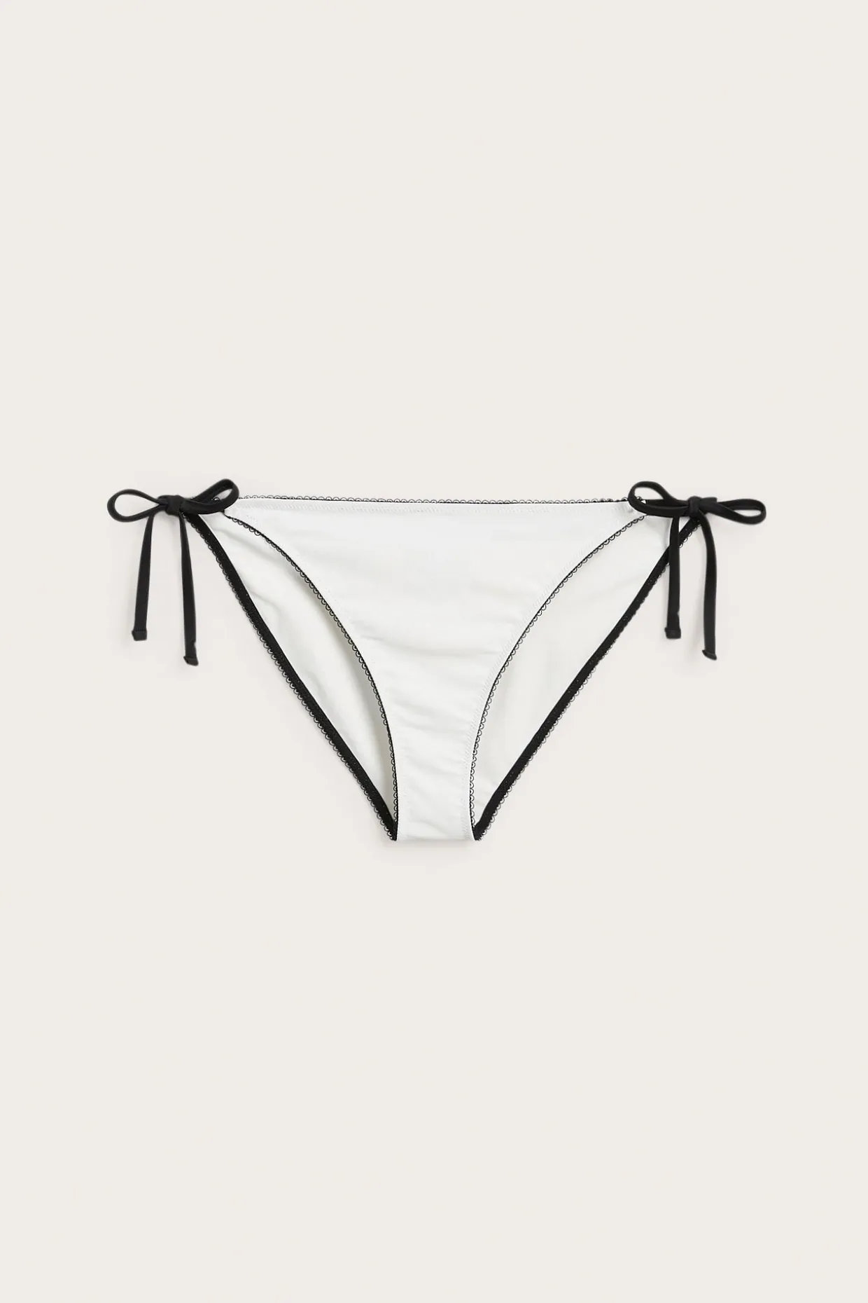 Bikinitrosa brazilian med knytband