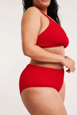 Bikinitrosa med struktur