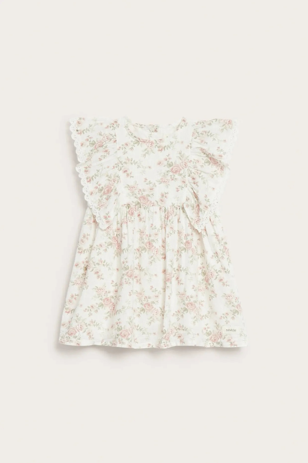 Blommig klänning med volanger