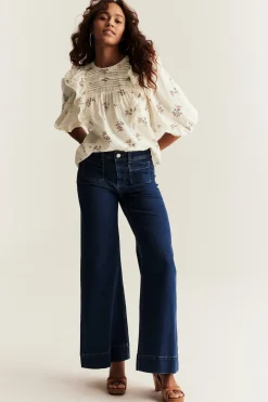 Blommig spetsblus Newbie Woman