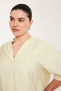 Blus med puffärm