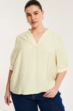 Blus med puffärm