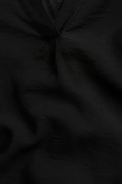 Blus med puffärm