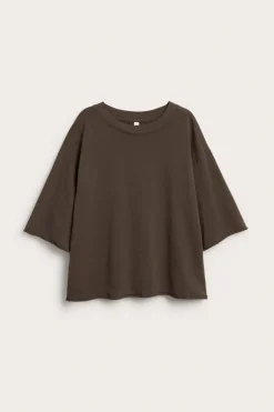 Boxig t-shirt med rullade kanter