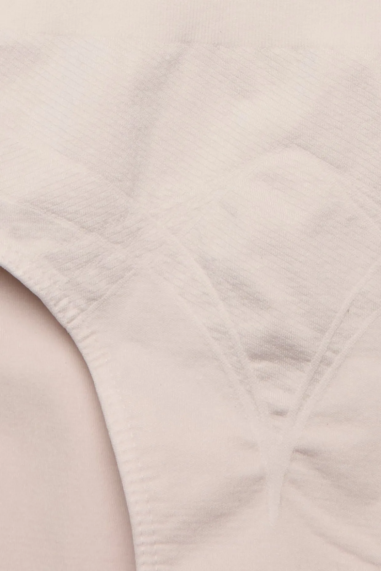 Brieftrosa seamless medium shape