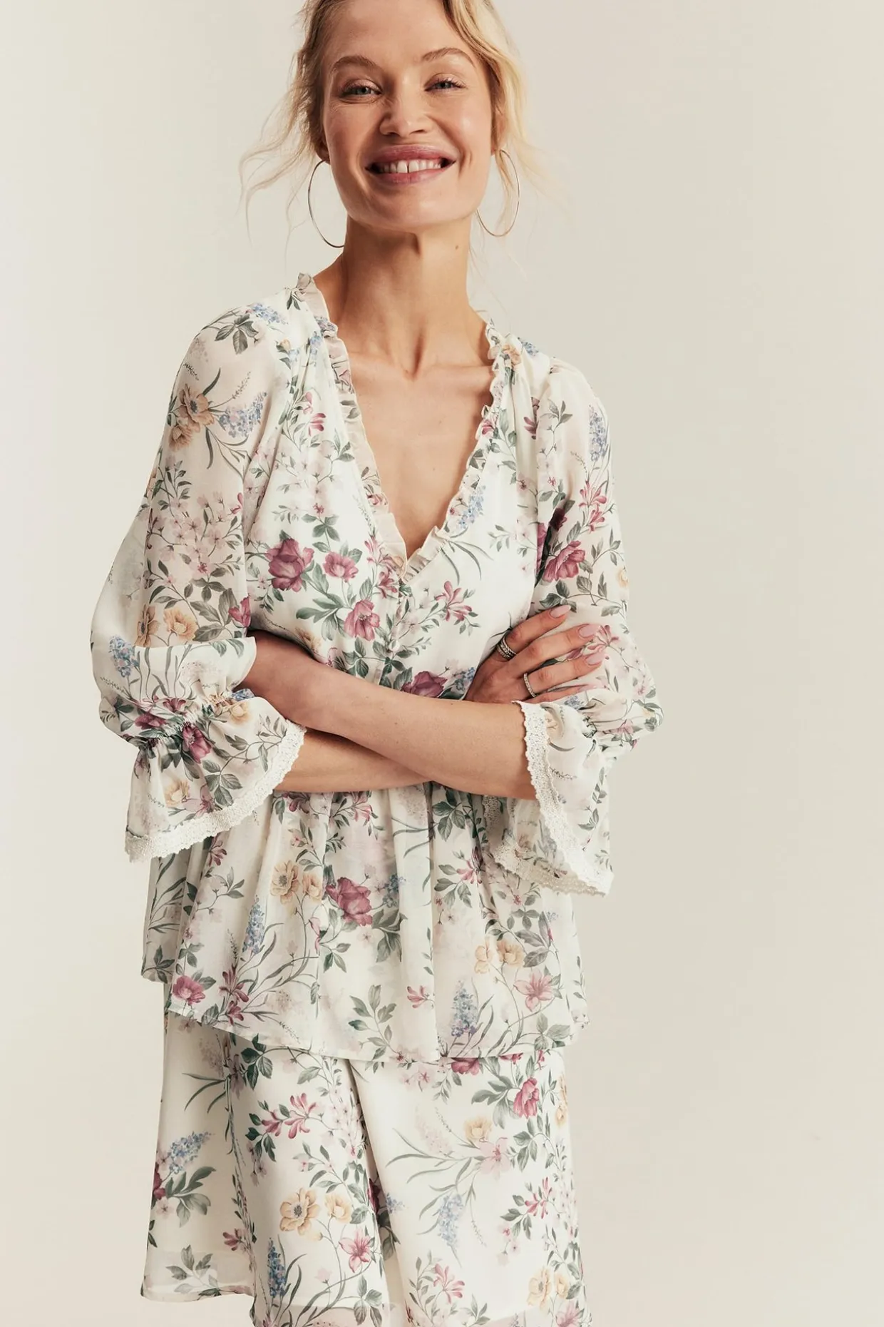 Chiffongklänning Newbie Woman