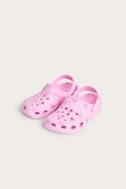 Clogs med jordgubbar