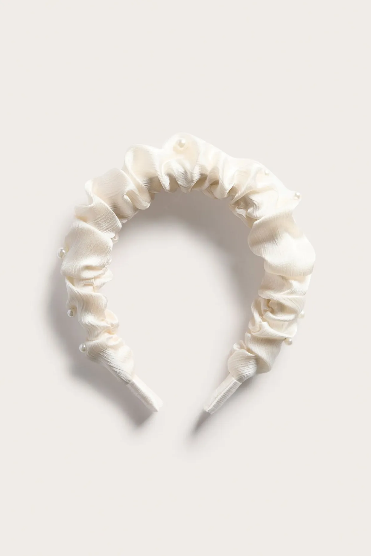 Diadem i rynkad satin