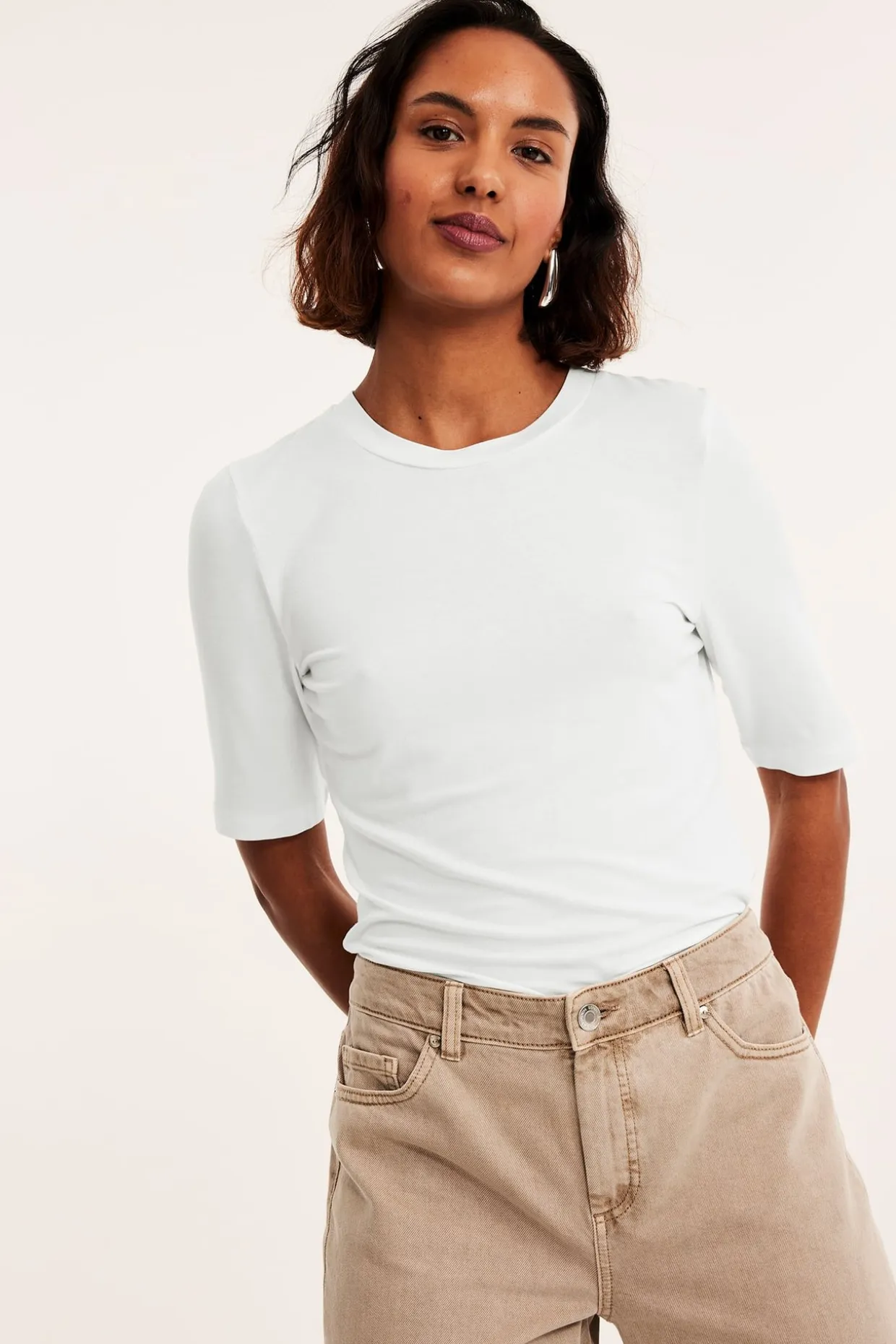 Figurnära t-shirt