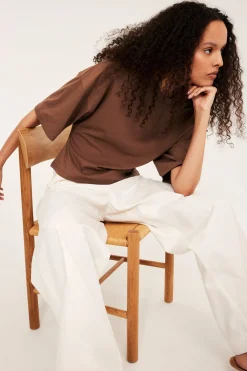 Figurnära t‑shirt