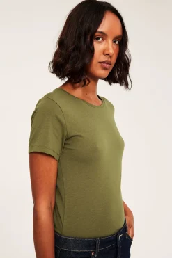Figurnära t-shirt i bomull