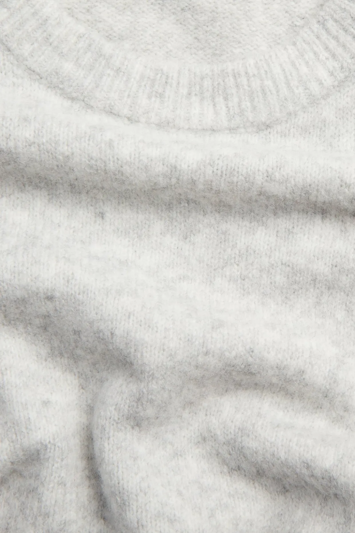 Finstickad t-shirt
