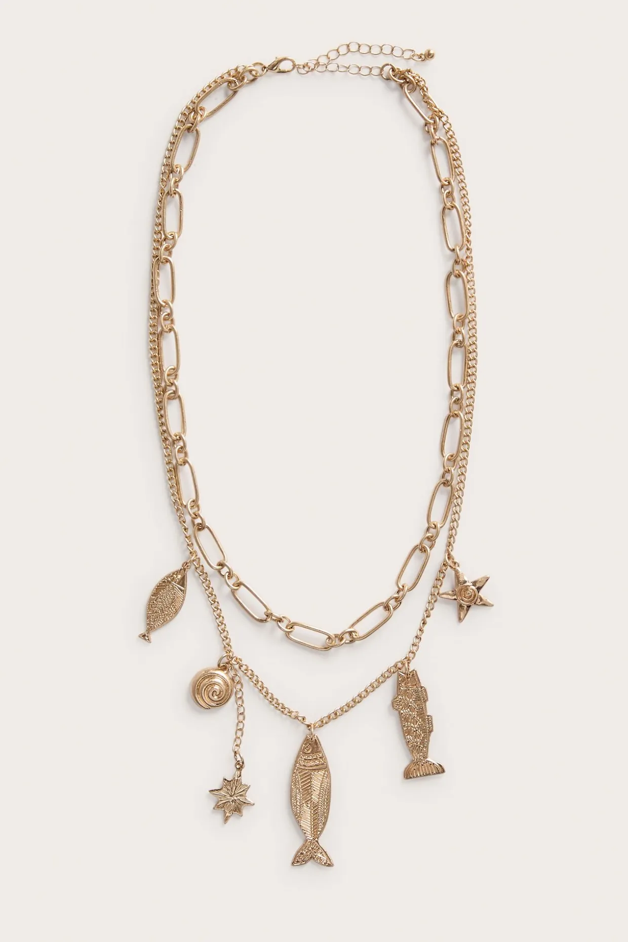 Halsband med marina berlocker
