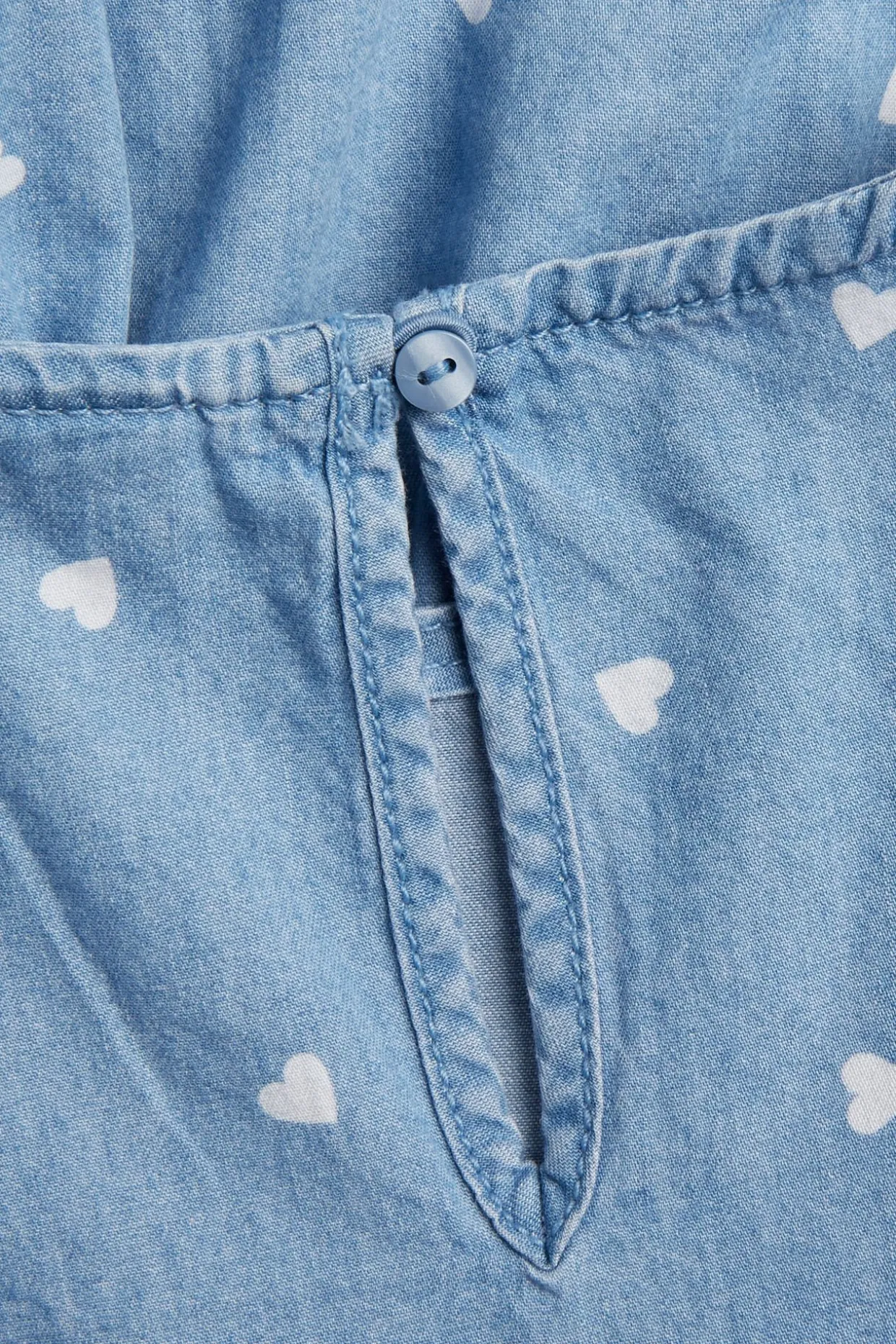 Hjärtmönstrad blus i mjuk denim