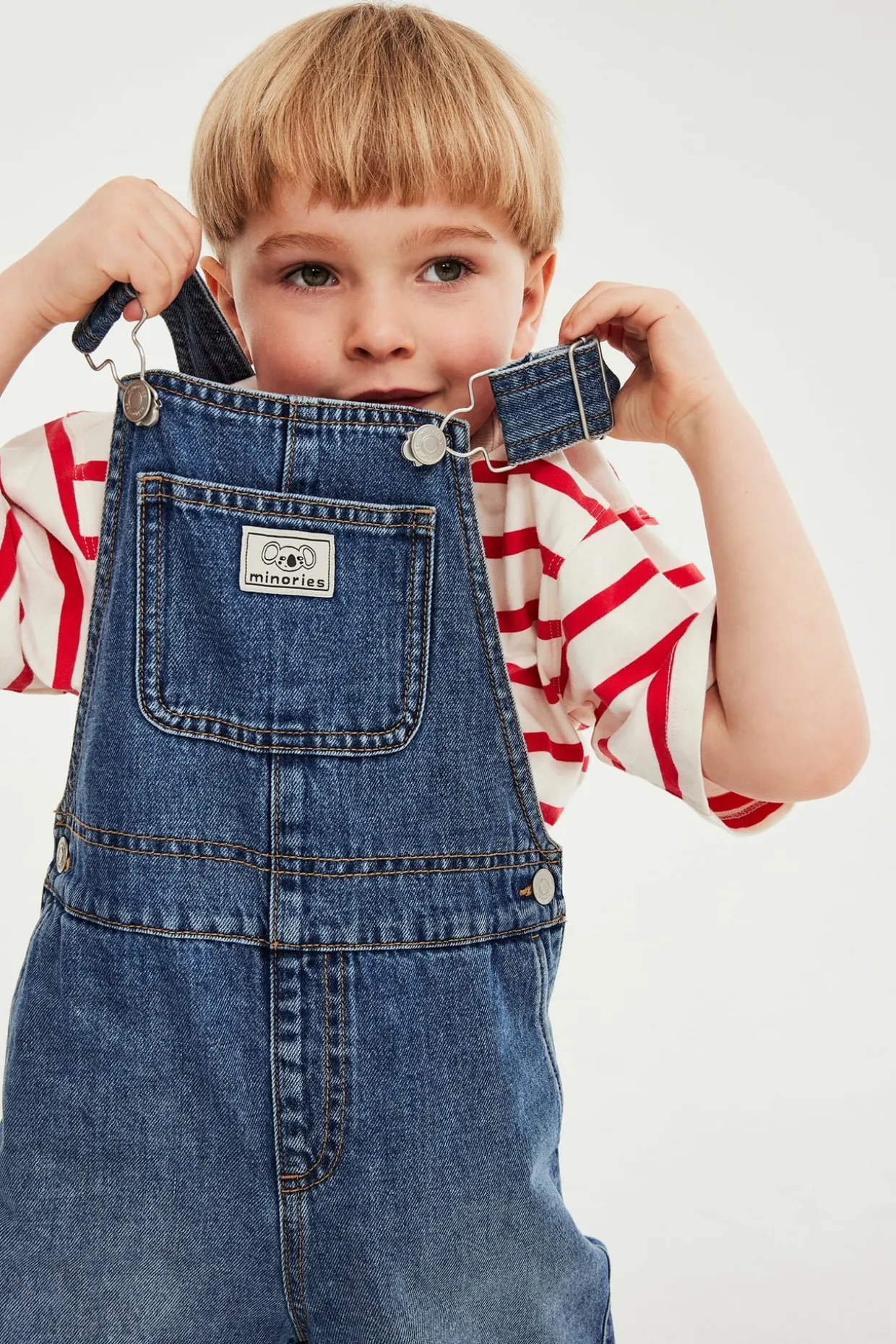 Hängselshorts i denim