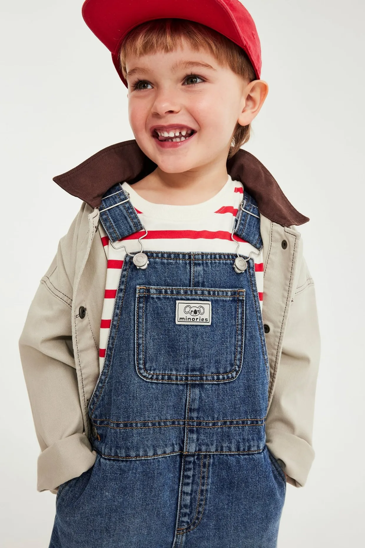 Hängselshorts i denim
