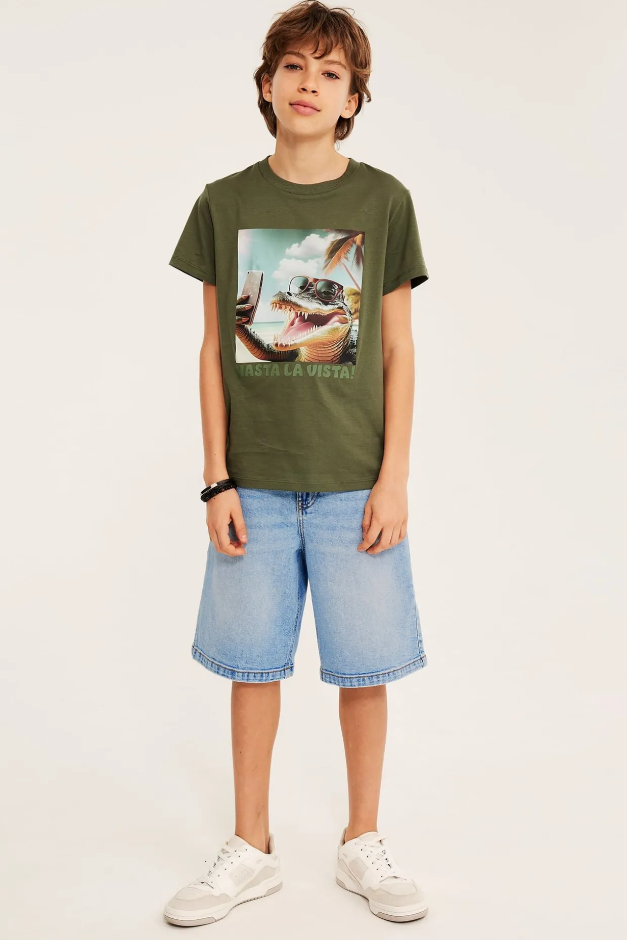 Jeansshorts med längre ben