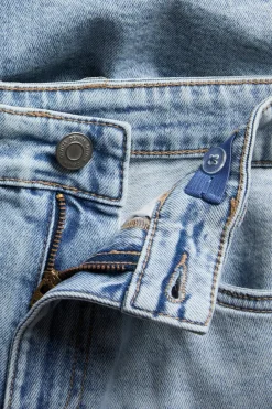 Jeansshorts med längre ben