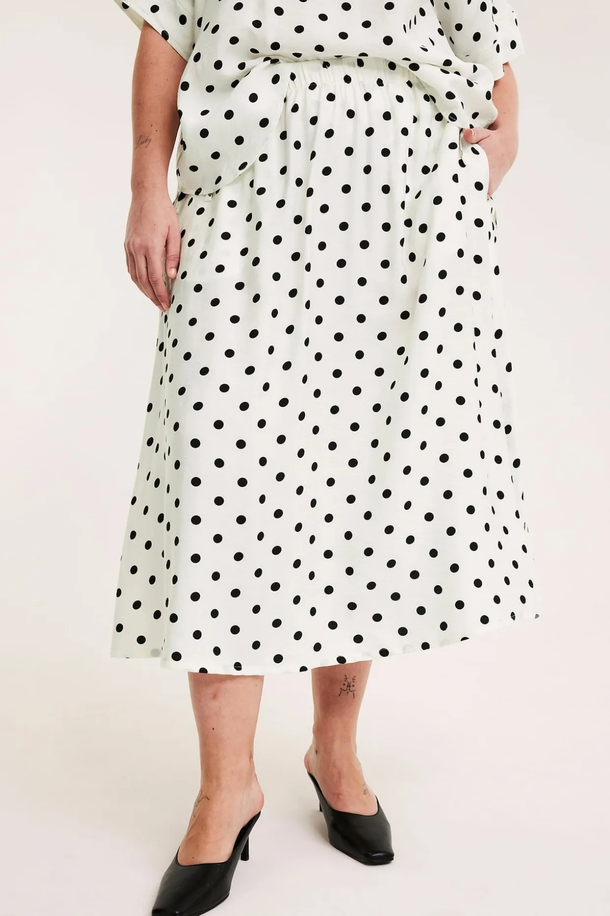 Kjol med dragsko