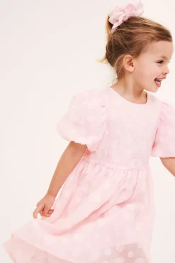 Klänning i organza med puffärm