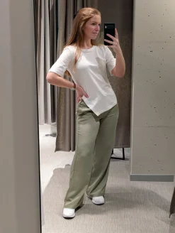 Kortärmad asymmetrisk topp