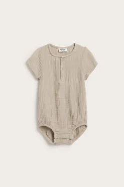 Kortärmad body i muslin
