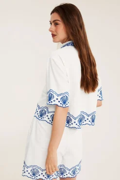 Kortärmad skjorta med broderie anglaise