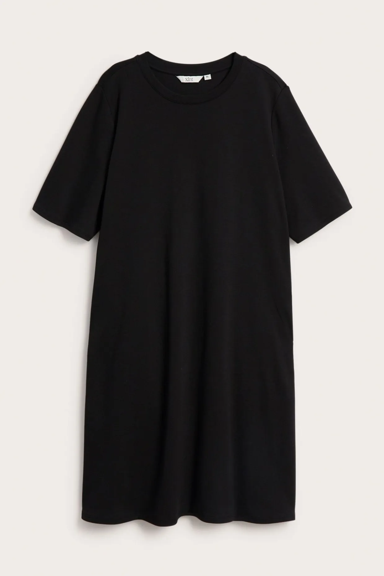 Kort t-shirtklänning