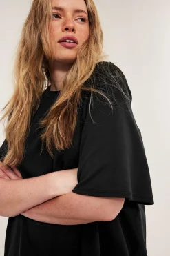 Kort t-shirtklänning