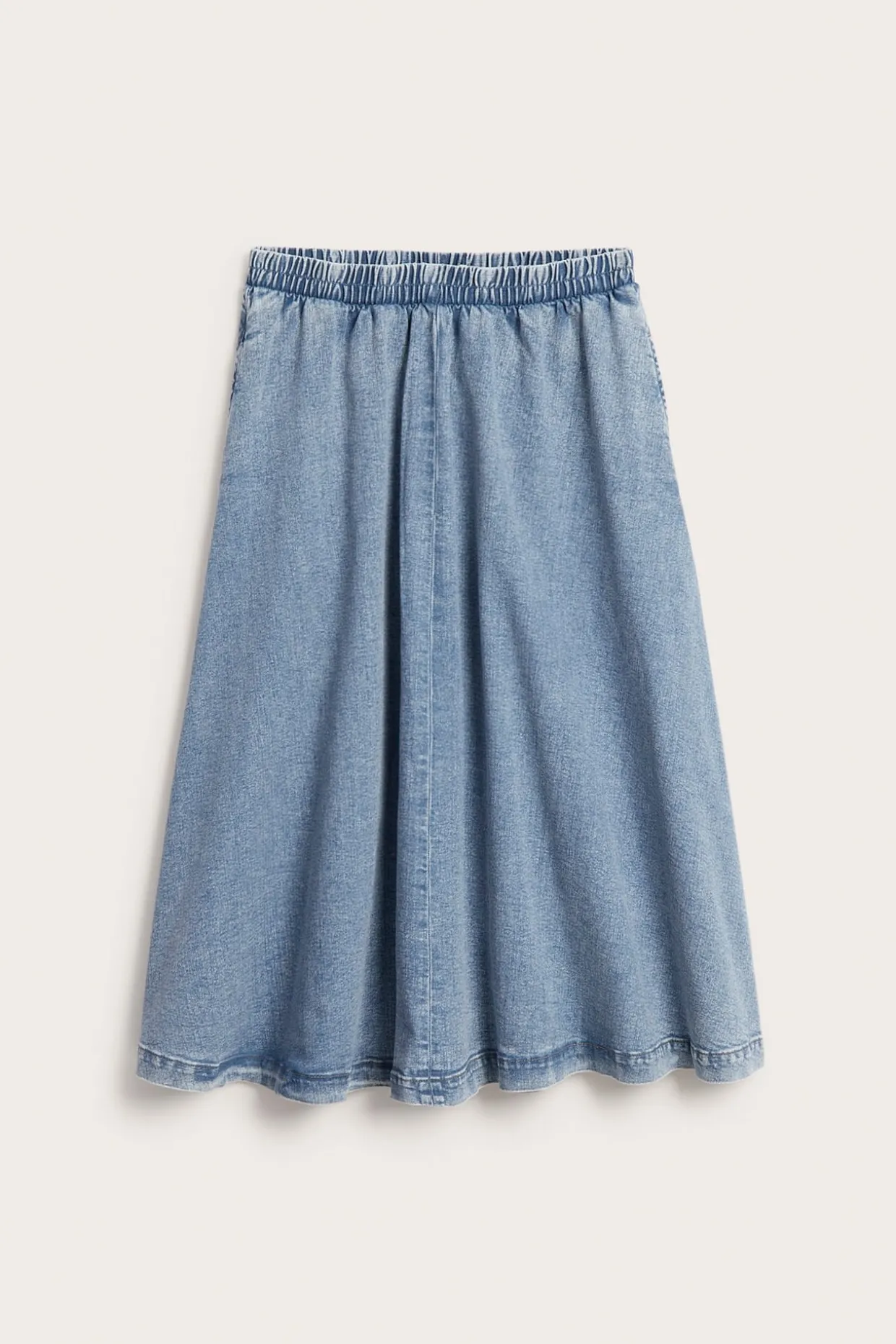 Midilång jeanskjol