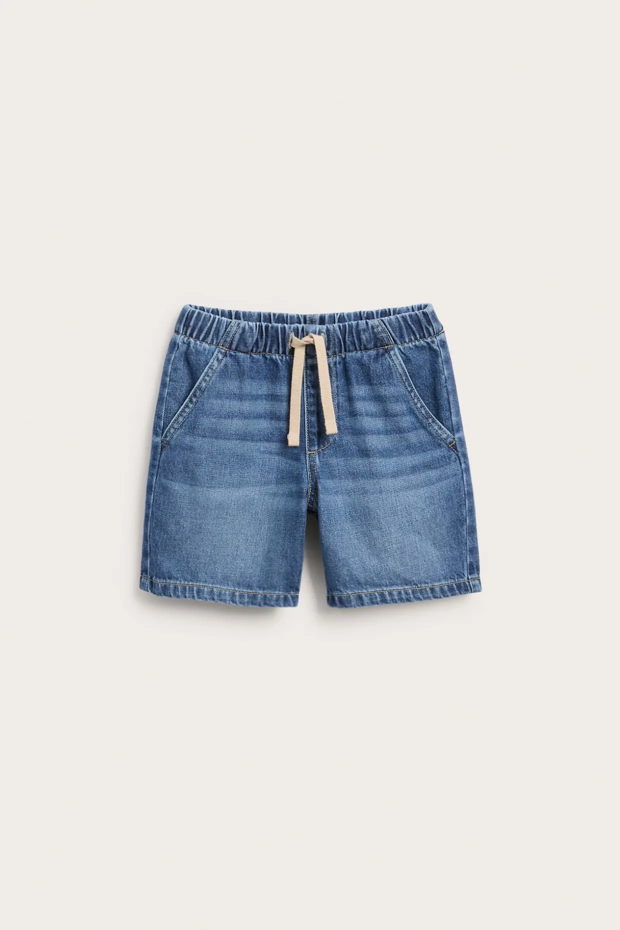 Mjuka jeansshorts i dra-på-modell
