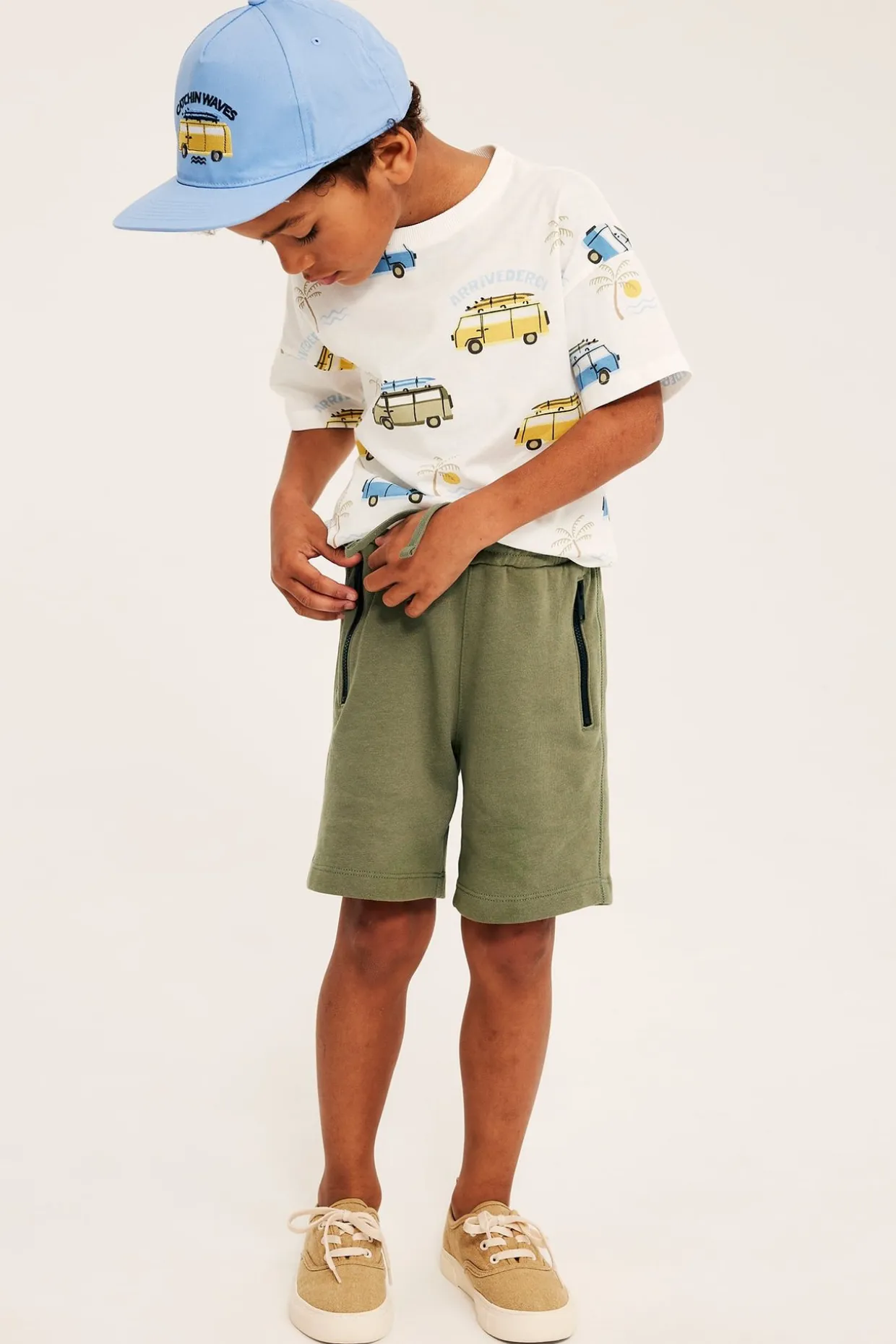Mjukisshorts med fickor
