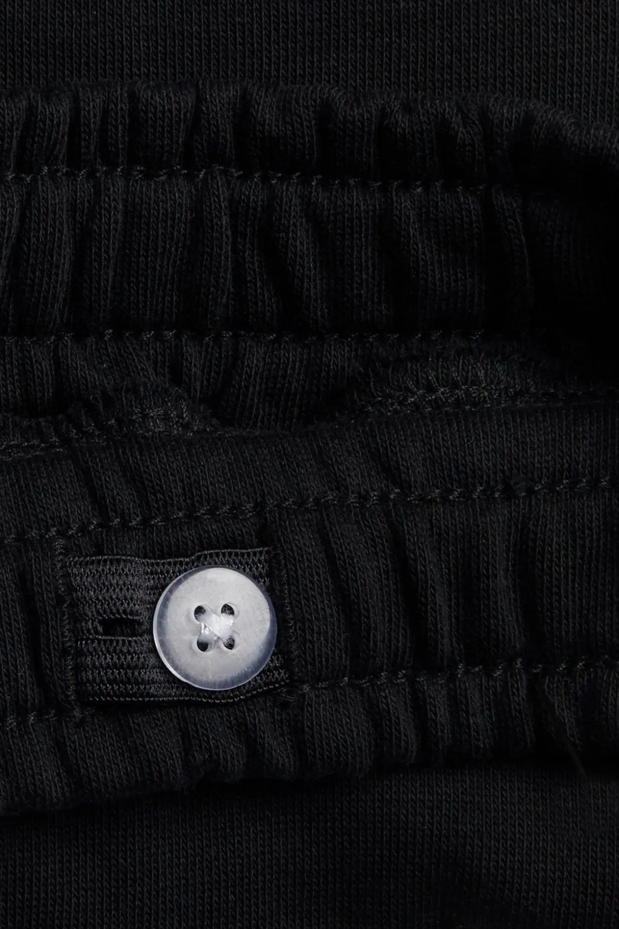 Mjukisshorts med fickor