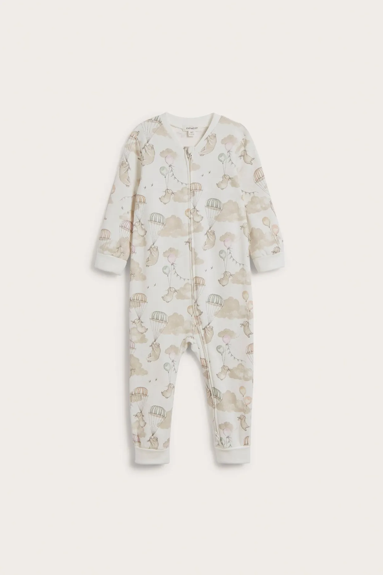 Mönstrad babypyjamas
