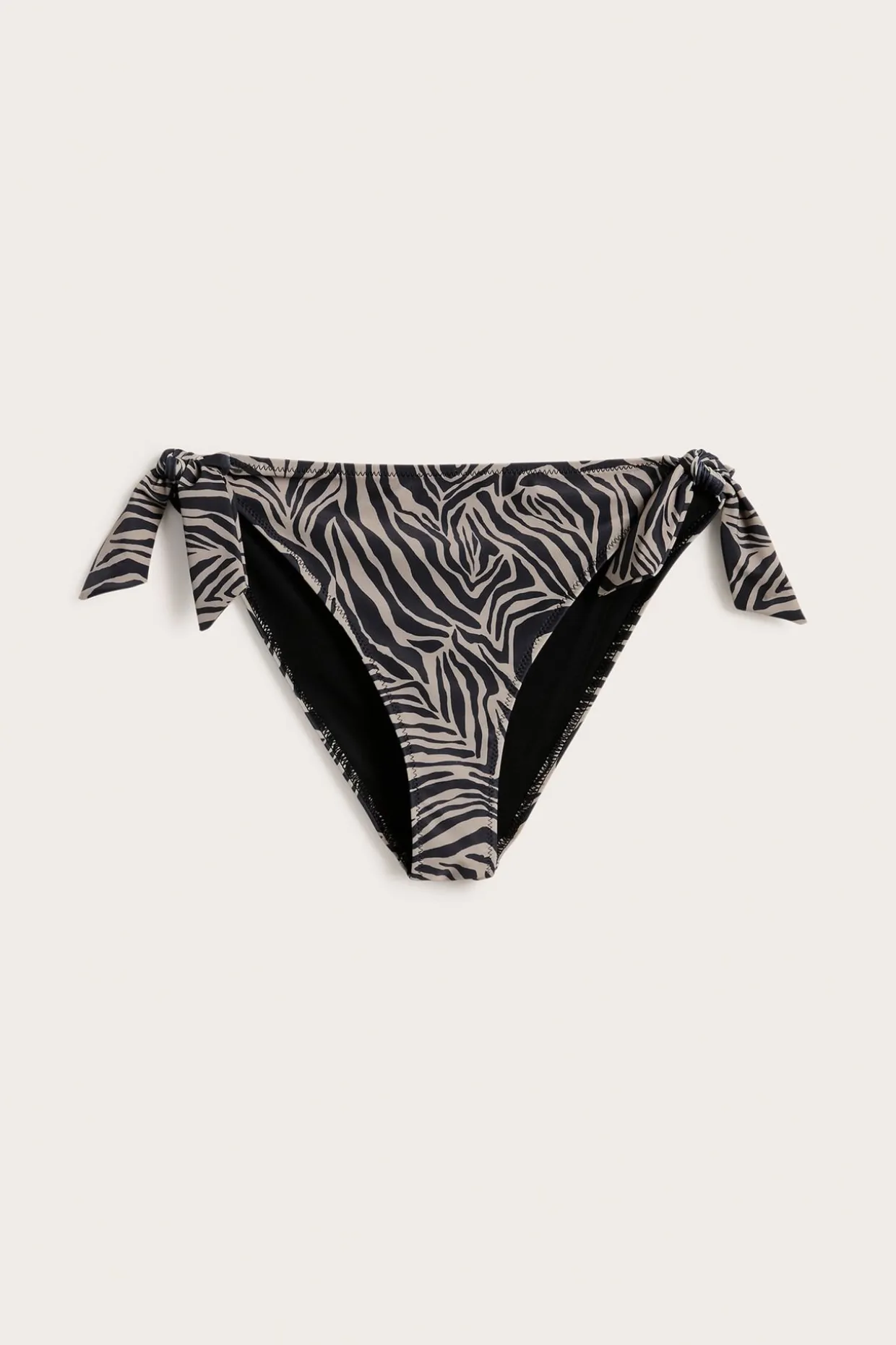 Mönstrad bikinitrosa med knyt