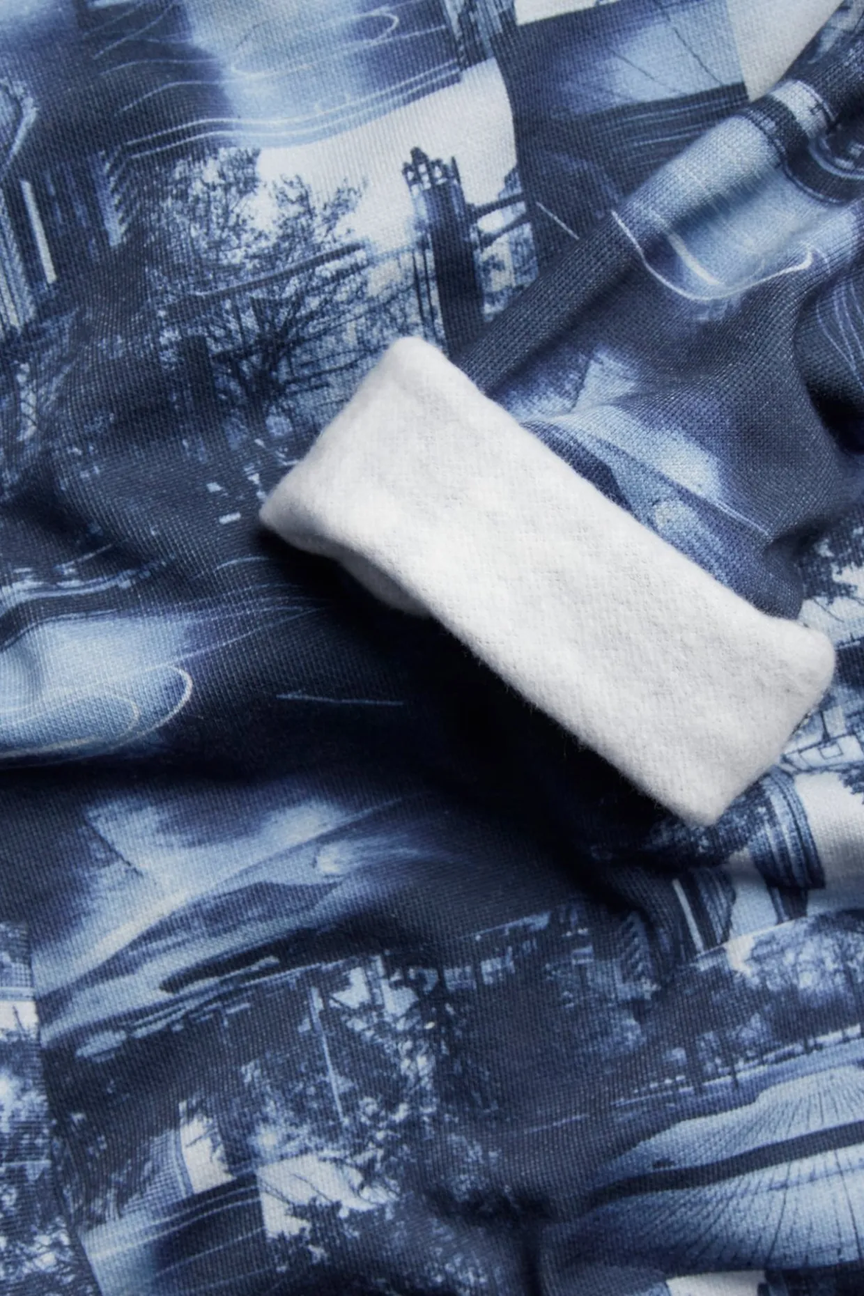 Mönstrad sweatshirt