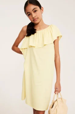 One shoulder klänning med volangkant