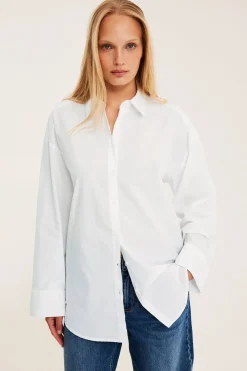 Oversized poplinskjorta