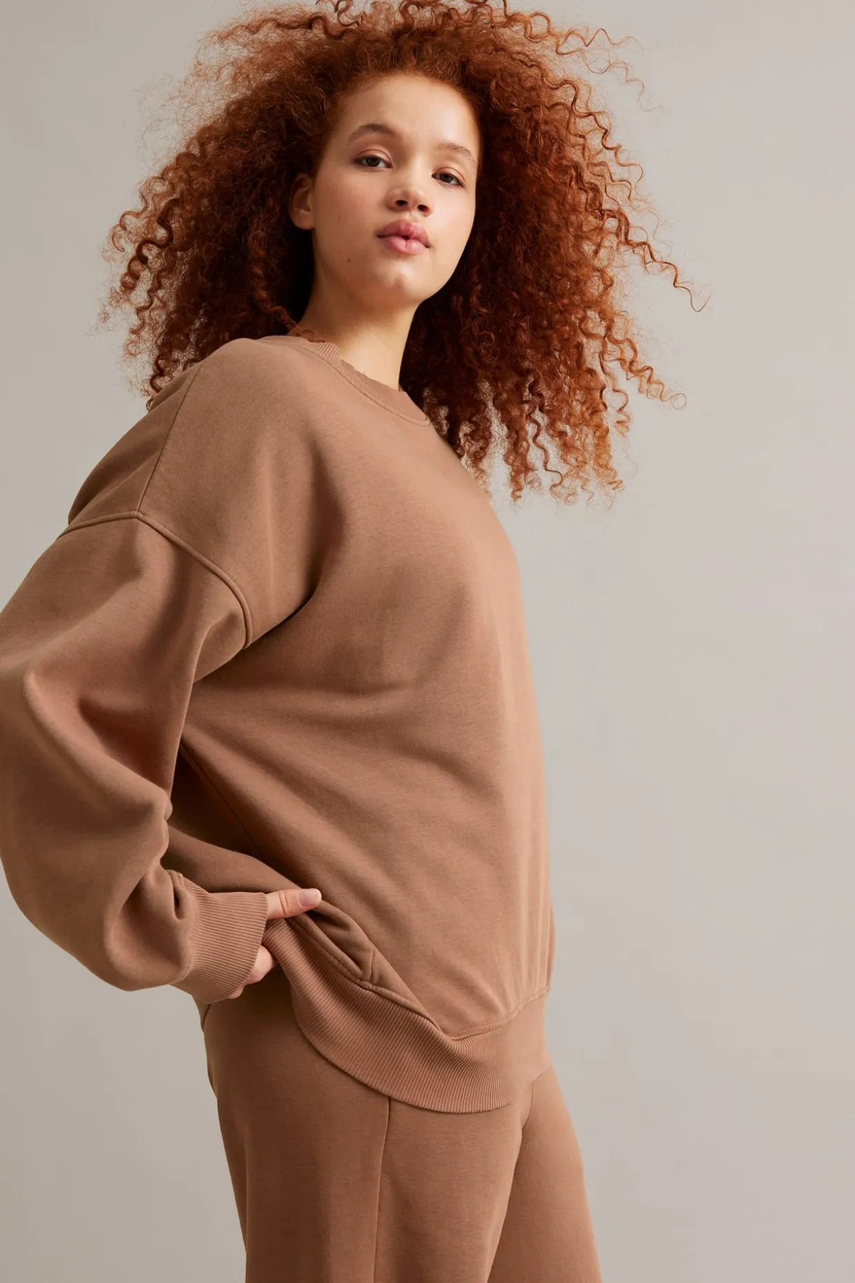 Oversized sweatshirt
