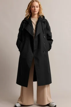 Oversized trenchcoat