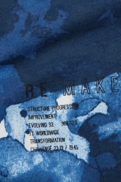 Oversize t-shirt med abstrakt mönster
